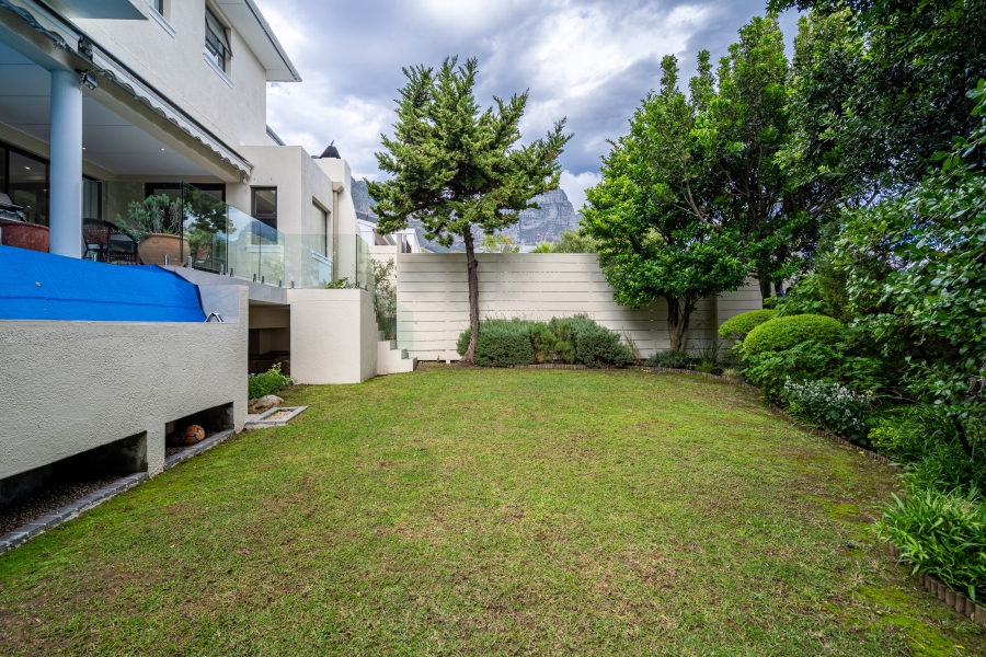 3 Bedroom Property for Sale in Camps Bay Western Cape